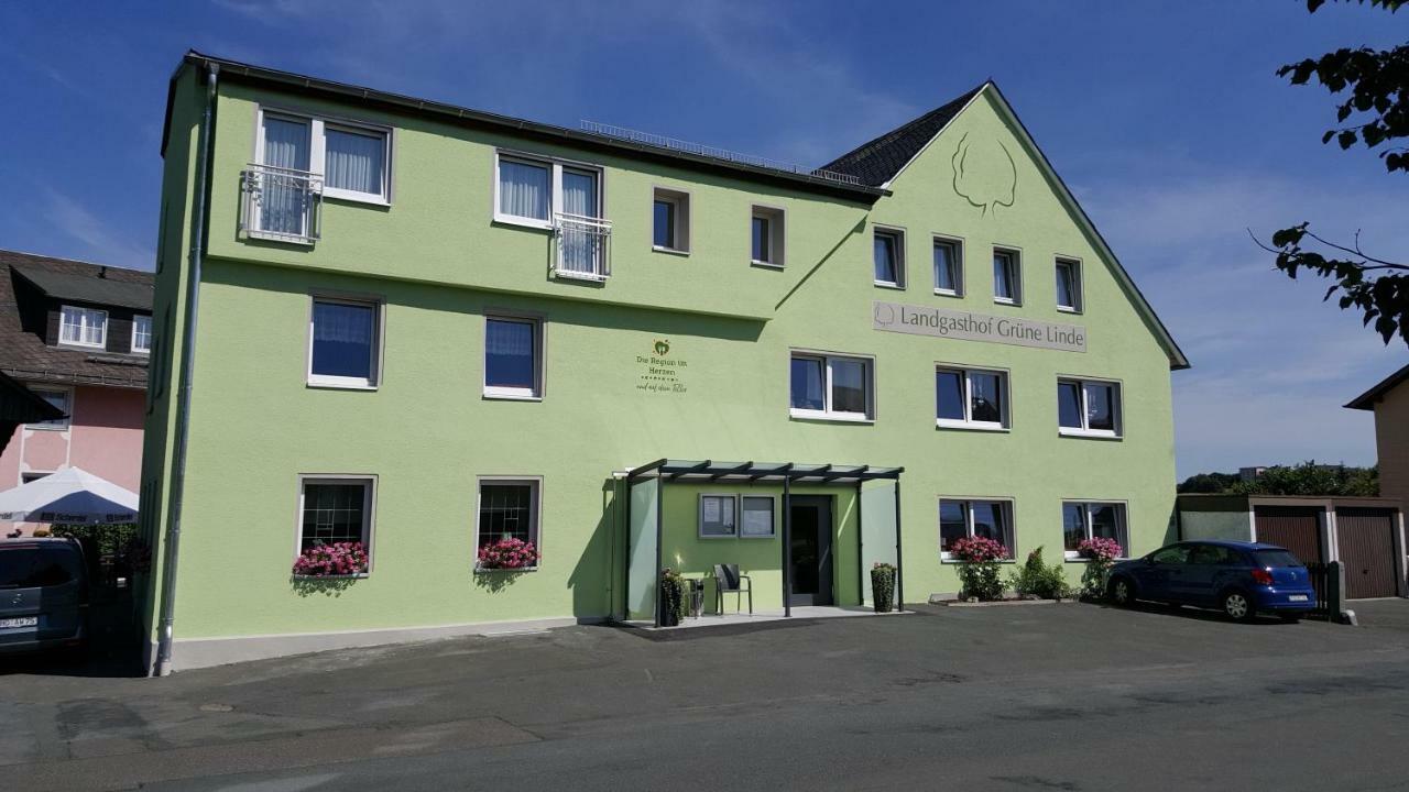 Landgasthof Gruene Linde Exteriör bild